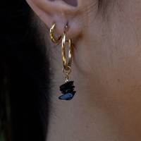 עגילי Black Edge