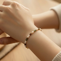 צמיד פנינים אפריקאי