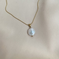 פנינה גדולה זהב