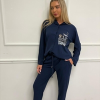 חליפות פנאי