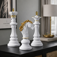 פסלי שחמט נוי יוקרתי – לבן וזהב