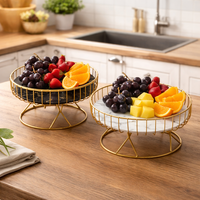 זוג מגשי אירוח זהב פירות