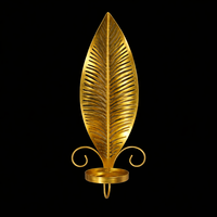 סט פמוטי קיר בצורת עלה – מחזיקי נרות ממתכת בגימור זהב