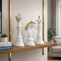 פסלי שחמט נוי יוקרתי – לבן וזהב