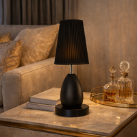 מנורת שולחן שחורה יוקרתית – מנורת לילה