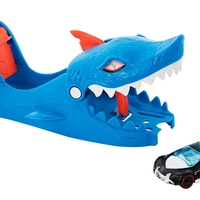 משגר כריש עם מכונית הוט ווילס