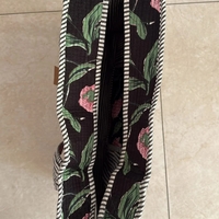 תיק TOTE מידנייט בלום · Midnight Bloom