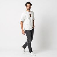 חולצת טי־שירט קרעים לגבר – לבן