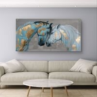 תמונת זכוכית רחבה ומרשימה עם זוג סוסים בעיצוב אמנותי בגווני כחול, לבן וזהב