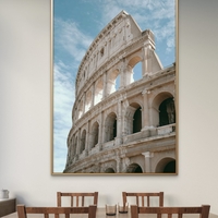 תמונת קנבס עוצמת הרומא – הקולוסיאום ברומא בצילום אדריכלי יוקרתי, מתוך קולקציית NEXTGEN BY BAR של תכשיט לבית, בהדפסה חלקה ואיכותית במיוחד.