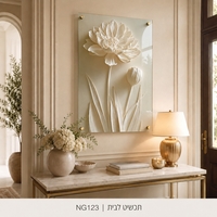פריחת שנהב עדינה – תמונת זכוכית פרחונית מינימליסטית | NG123