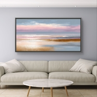 תמונת קנבס לרוחב בסגנון אבסטרקט נופי עם שכבות צבע רכות בגווני תכלת, ורוד ובז’, לעיצוב סלון רגוע ומואר