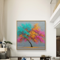 תמונת קנבס מרובעת של עץ אמנותי בצבעי טורקיז, כתום וורוד על רקע אפור מודרני