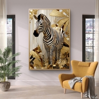 ספארי זהב – תמונת קנבס זברה יוקרתית בגווני שחור וזהב | CT2221