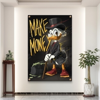 תמונת זכוכית MAKE MONEY עם דמות אייקונית בחליפה וכיתוב זהב יוקרתי