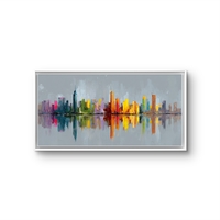 תמונת קיר עירונית צבעונית עם מראה יוקרתי והשתקפות דרמטית במים