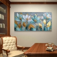 תמונת זכוכית לרוחב עם פרחי לוטוס בגווני תכלת וזהב בהדפסה חלקה וללא תבליט