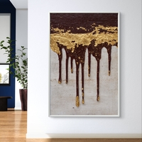 תמונת קנבס מופשטת בגווני זהב ויין כהה עם אפקט טיפות בהדפסה חלקה ללא תבליט – תכשיט לבית