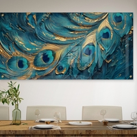 תמונת זכוכית לרוחב בגווני טורקיז וזהב בהשראת נוצות טווס, עיצוב מודרני ויוקרתי לקיר – NEXTGEN BY BAR