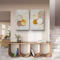 תמונת זכוכית זוגית בעיצוב אבסטרקטי מינימליסטי עם עיגולים בגווני שמנת, בז’ וחרדל, הדפסה חלקה וללא תבליט