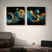 זוג תמונות זכוכית מרובעות בעיצוב אבסטרקטי עם קווים זורמים וכדורים בגווני טורקיז וזהב על רקע כהה.