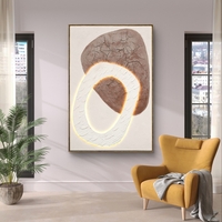 תמונת LED עבודת יד אבסטרקטית בגווני לבן וחום – מופעלת על סוללות עם שלט רחוק - מידה 83-123 ס