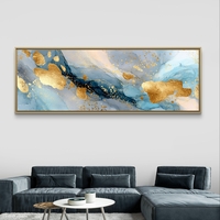 תמונת קנבס פנורמית בגווני כחול עם כתמי זהב בהדפסה חלקה – תכשיט לבית