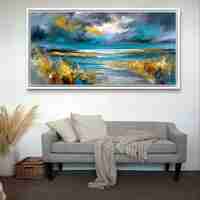 תמונת קנבס נוף ים אבסטרקט בטורקיז וזהב עם עננים דרמטיים ומריחות צבע עשירות