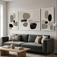 שלישיית קנבס אבסטרקטית בגווני שחור, אבן ובז׳ – דגם RR3313