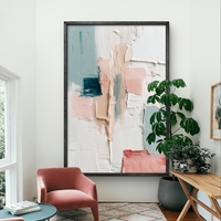 תמונת קנבס אבסטרקטית בגווני פודרה ותכלת עם מרקם עדין ועיצוב מודרני