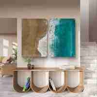 זוג תמונות זכוכית במבט על של חוף וים, מפגש בין חול חמים למים טורקיזיים בעיצוב מודרני ורגוע לקיר הבית