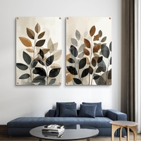 עיצוב קיר מודרני עם סט זכוכית זוג של עלים בגווני חום, אפור ובז’ בהדפסה חלקה.