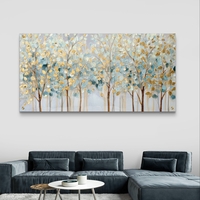 תמונת זכוכית לרוחב עם שדרת עצים בגווני תכלת וזהב בעיצוב יוקרתי ורגוע