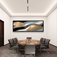 גל זהב – תמונת קנבס אבסטרקטית עם משיכות צבע שחור, לבן, בז׳ וזהב | CL6003