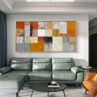 תמונת קנבס בסגנון פסיפס מופשט בגווני כתום, שמנת ואפור, בהדפסה חלקה ללא תבליט מקולקציית תכשיט לבית.