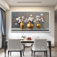 תמונת קנבס לסלון – אגרטלי זהב עם פרחים לבנים | דגם TS5943