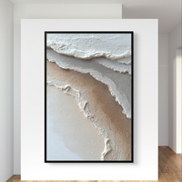 תמונת קנבס אנכית מינימליסטית עם שכבות טקסטורה בגווני חול שמנת ולבן