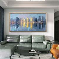 תמונת קיר אורבנית לסלון בגווני כחול, אפור וזהב