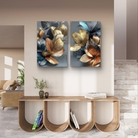 תמונת זכוכית זוגית עם פרחים אבסטרקטיים בגווני זהב, ברונזה וכחול עמוק, הדפסה חלקה ללא תבליט בעיצוב יוקרתי