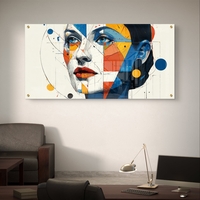 תמונת זכוכית לרוחב עם דיוקן נשי גאומטרי בצבעי כחול, כתום וצהוב – תכשיט לבית