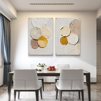 תמונת זכוכית זוגית בעיצוב אבסטרקטי מינימליסטי עם עיגולים בגווני שמנת, בז’ וחרדל, הדפסה חלקה וללא תבליט