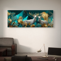 תמונה פנורמית יוקרתית בסגנון טבע פנטסטי בגווני אזמרגד וזהב.