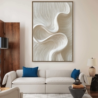 תמונת קנבס אבסטרקטית בגווני שמנת ובז’ עם קווים זורמים, עיצוב מינימליסטי מודרני מסדרת NEXTGEN BY BAR