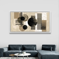 תמונת קנבס לרוחב בעיצוב גאומטרי מודרני בגווני קרם, בז׳ ושחור עם עיגולים וקווים מינימליסטיים לסלון.