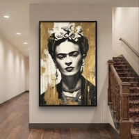 דיוקן זהב פרידה קאלו מונוכרומטי – תמונת קנבס אישה בשחור לבן וזהב | DC4472