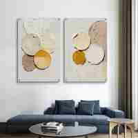 תמונת זכוכית זוגית בעיצוב אבסטרקטי מינימליסטי עם עיגולים בגווני שמנת, בז’ וחרדל, הדפסה חלקה וללא תבליט