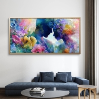 ציור רומנטי עם דמויות נשיות בגווני טורקיז, ורוד וסגול.