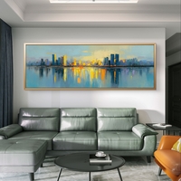 תמונה מודרנית של גורדי שחקים המשתקפים באגם רגוע.