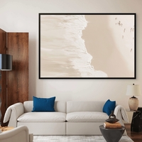 תמונת קנבס של חוף בצבעי שמנת עם גלים לבנים מודפסים בהדפסה חלקה ללא תבליט – NEXTGEN BY BAR