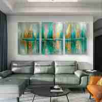 תמונת זכוכית שלשה עם מפרשים מופשטים בגווני טורקיז וזהב – תכשיט לבית